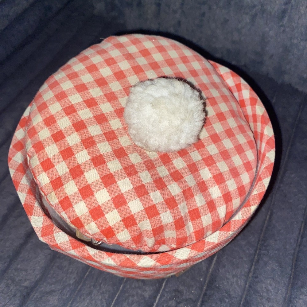 Vintage Sewing Basket Wood w/Fabric‎ & Pom Pom + Plastic Tray w/thread Inside - Picture 5 of 6